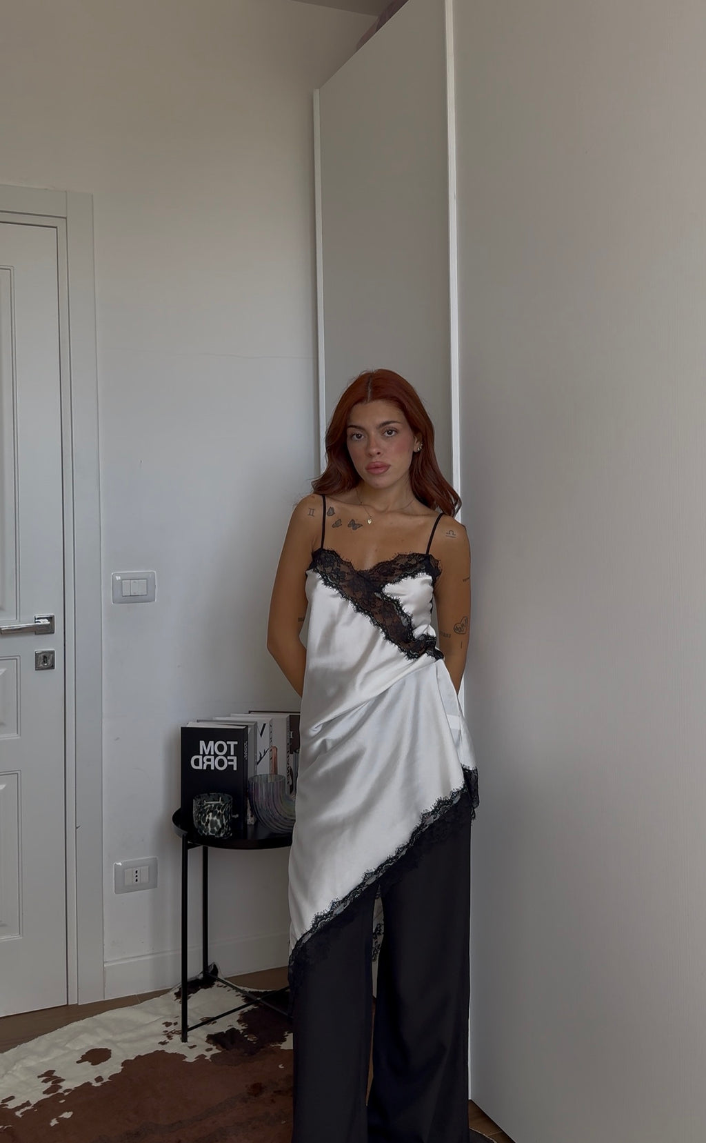 Abito con pizzo