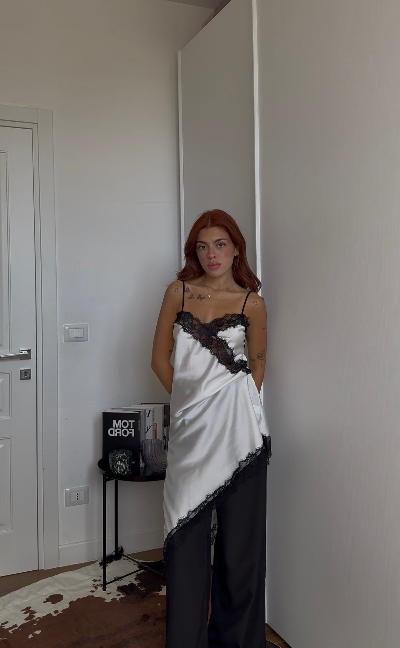Abito con pizzo